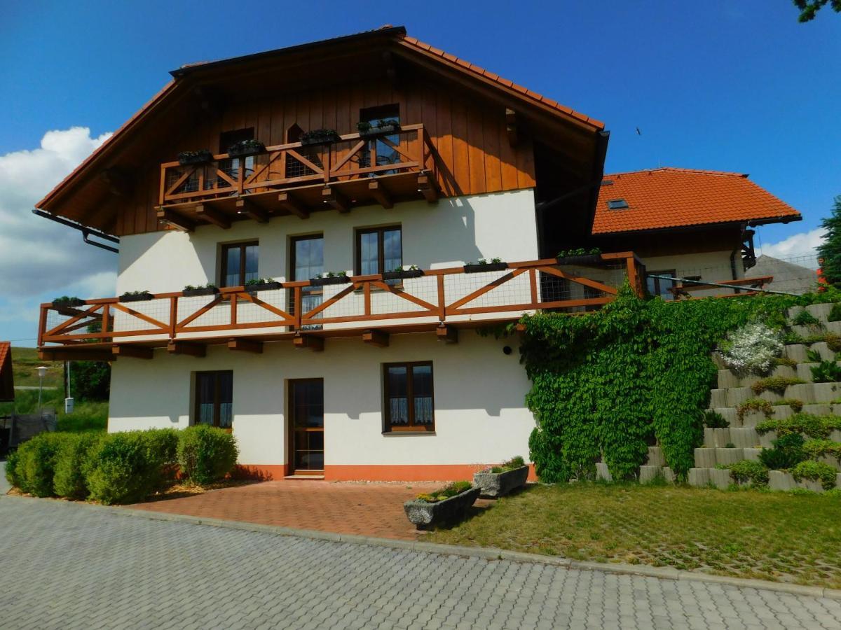 Apartmany U Srdce Vltavy Horní Planá Dış mekan fotoğraf