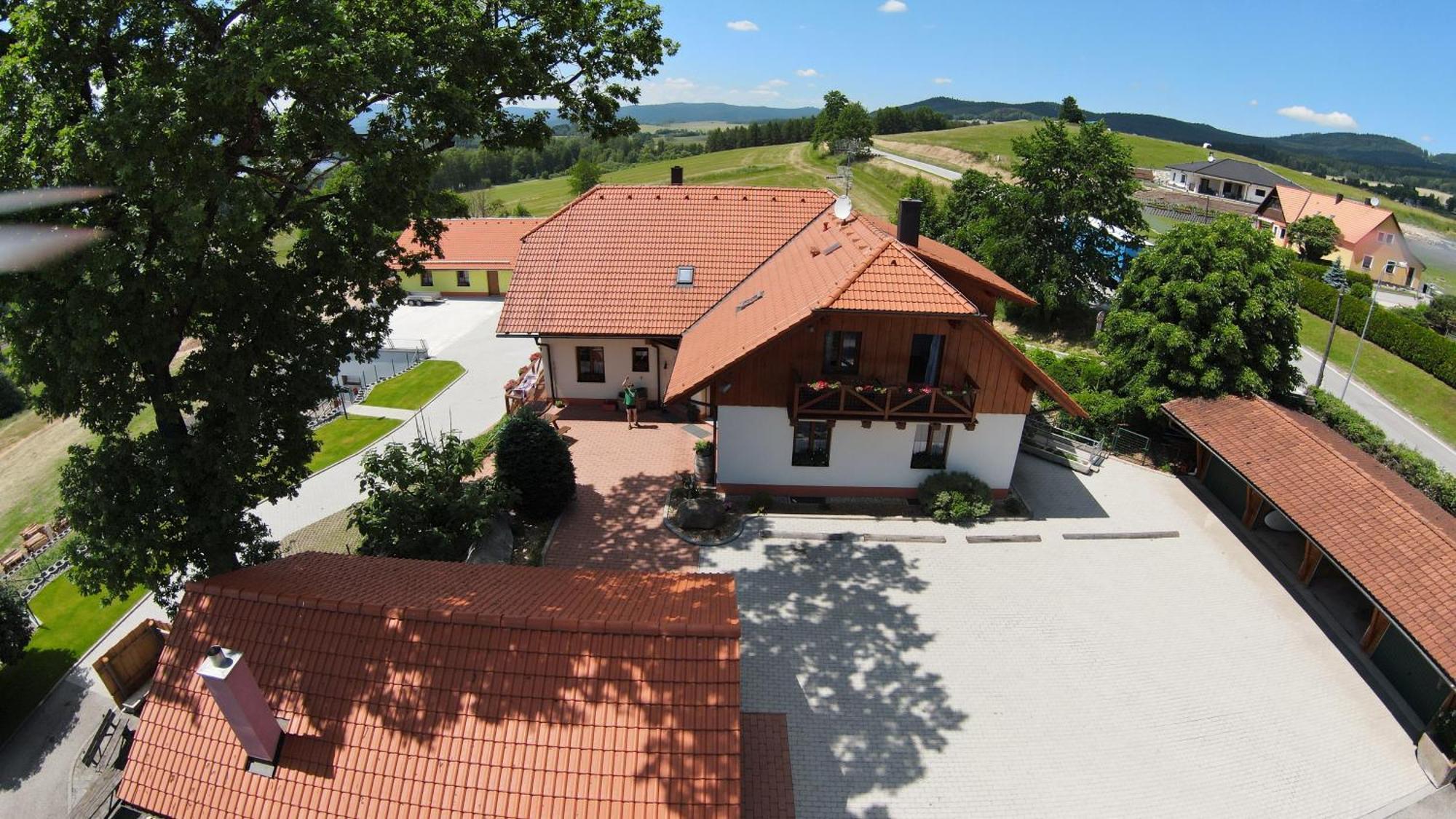 Apartmany U Srdce Vltavy Horní Planá Dış mekan fotoğraf